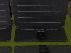 ETFE waterdicht zonnepaneeloplader 30W met kickstand voor kamperen