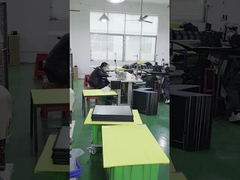 Zwarte zonne-afkoppelbare zak met kortsluiting van 13,3 A en waterdichte functionaliteit